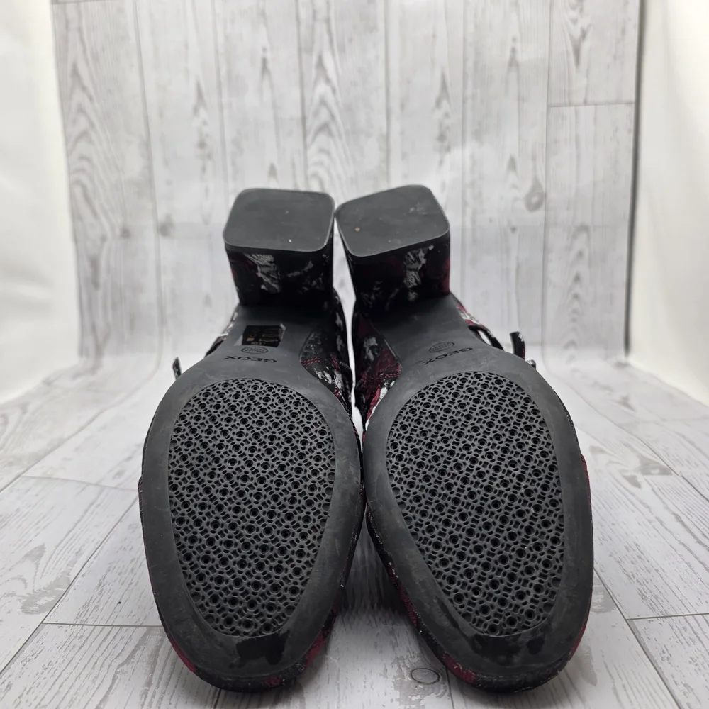 Geox Red and Black Floral Ankle Boots - Respira Technology 37.5/US7/7.5‎